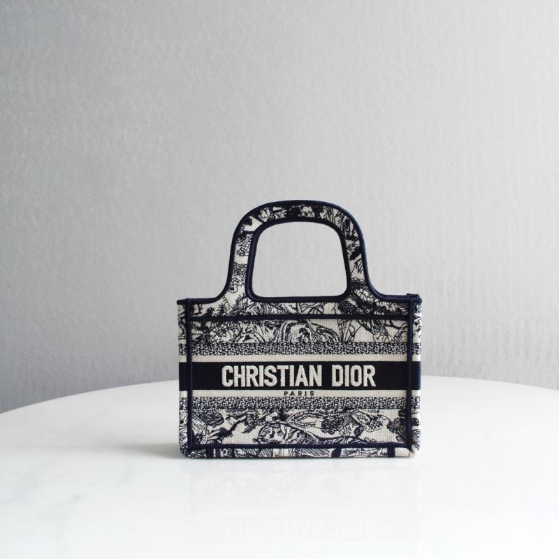 Christian Dior Shopping Bags